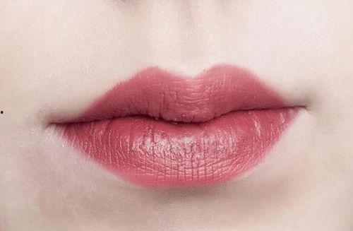 吃凉瓜嘴唇发麻,揭秘夏日清凉背后的健康隐患